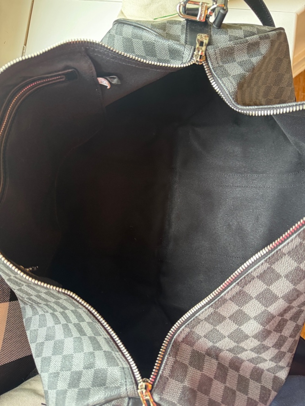 Louis Vuitton Style 🖤 55 Damier Graphite Duffel Bag 🖤 - Picture 6 of 7